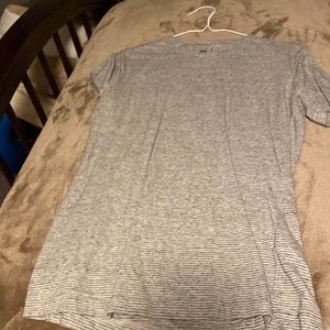 h&m tshirt